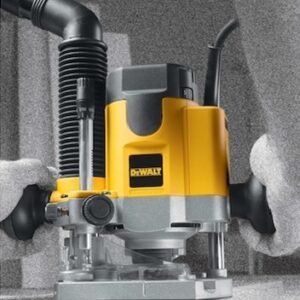 REBAJADORA (ROUTER) DE 2 HP, DE BASE Y VELOCIDAD VARIABLE, 1100W, MARCA DEWALT, MODELO DW621